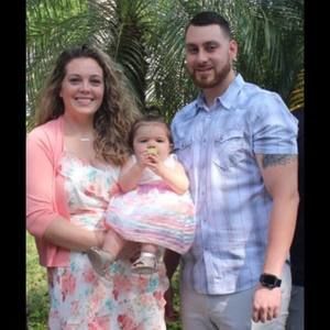 Meet your Posher, Caitlin